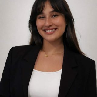 Natalia Headshot